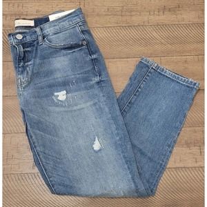 GAP Jeans Sz 4/27R Low Stretch Best Girlfriend Mid Rise Distressed Med Wash